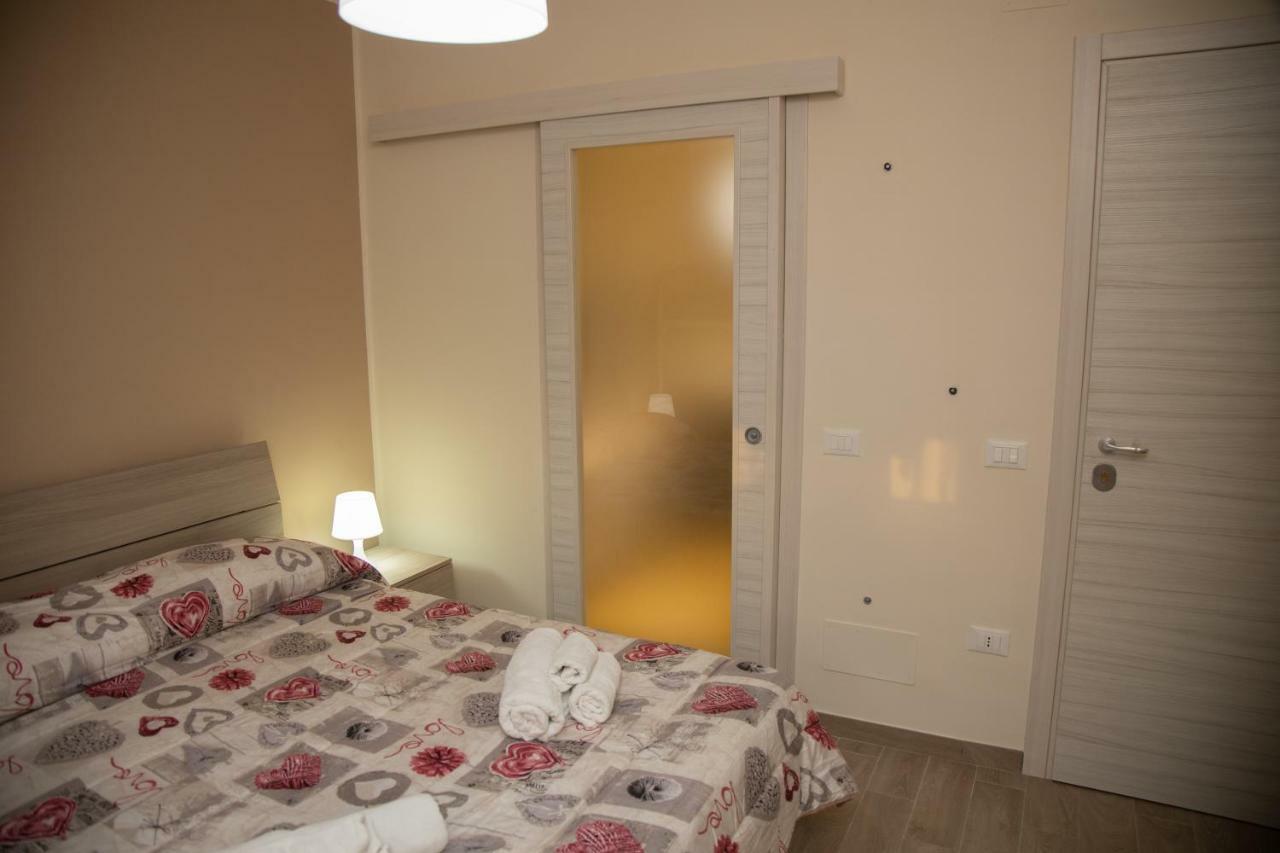 טאראנטו B&B Miramare Suite מראה חיצוני תמונה
