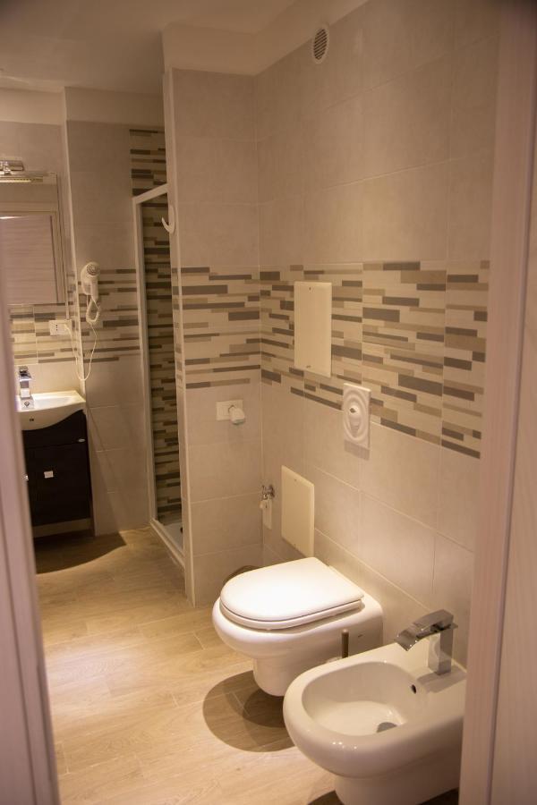 טאראנטו B&B Miramare Suite מראה חיצוני תמונה
